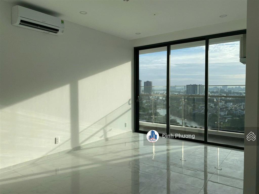 Cho thuê căn góc diện tích lớn tại d'lusso nguyễn thị định, hcm. dt80m2, 2pn giá 15tr. trống sẵn