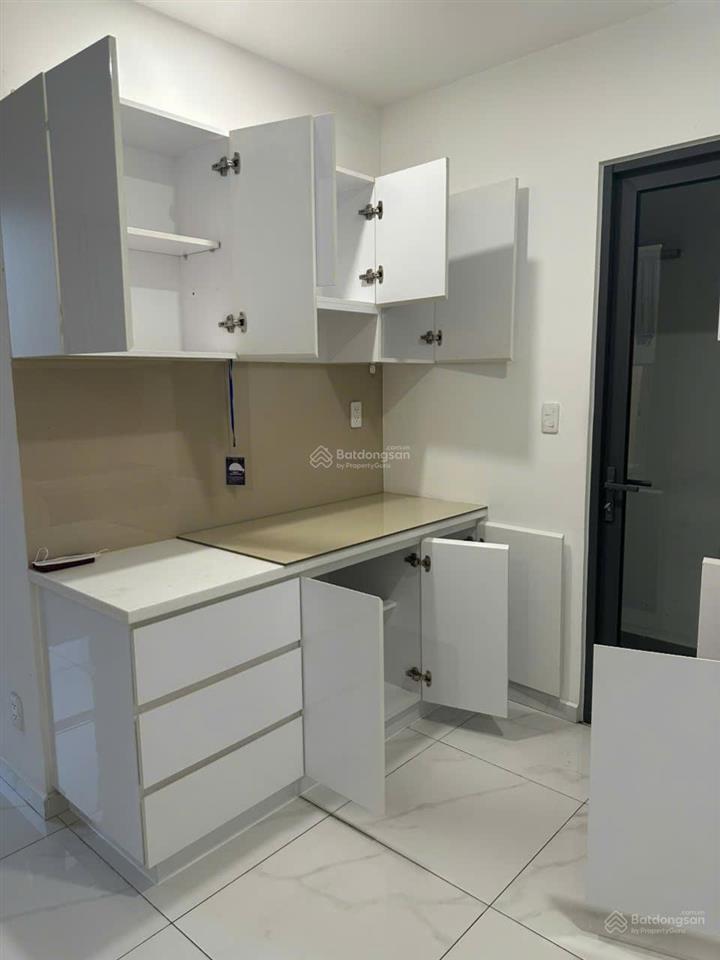 Bán căn 1pn, dt49m² giá siêu rẻ 4,8tỷ, sổ hồng sẵn chờ chủ mới tại precia nguyễn thị định, hcm