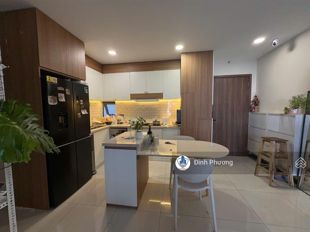 Cho thuê nhanh căn hộ dt 150m2, 3pn full nội thất tại chung cư petrovietnam landmark. giá 20tr/th