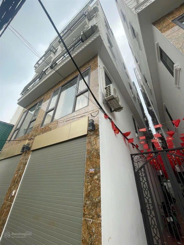 Siêu hiếm! phú diễn, 40m2*6t thang máy, lô góc, ô tô đỗ cửa, kinh doanh đỉnh, sđcc 8.99 tỷ nhà dân