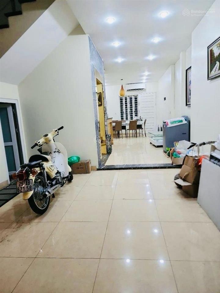 Giảm 1 tỷ! hồ tùng mậu, 32m2, lô góc 2 thoáng, 10m ra ô tô, đi bộ ra, sđcc đẹp, chỉ gần 7 tỷ