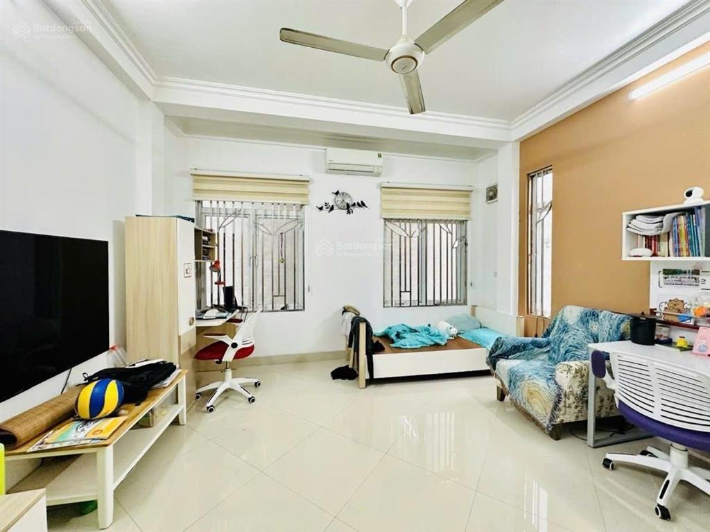 Siêu hiếm! hồ tùng mậu 34m2*5t, lô góc 2 thoáng, mặt tiền rộng, 10m ra ô tô, gần metro chỉ hơn 7 tỷ