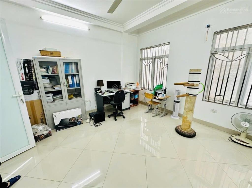 Siêu hiếm! hồ tùng mậu 34m2*5t, lô góc 2 thoáng, mặt tiền rộng, 10m ra ô tô, gần metro chỉ hơn 7 tỷ