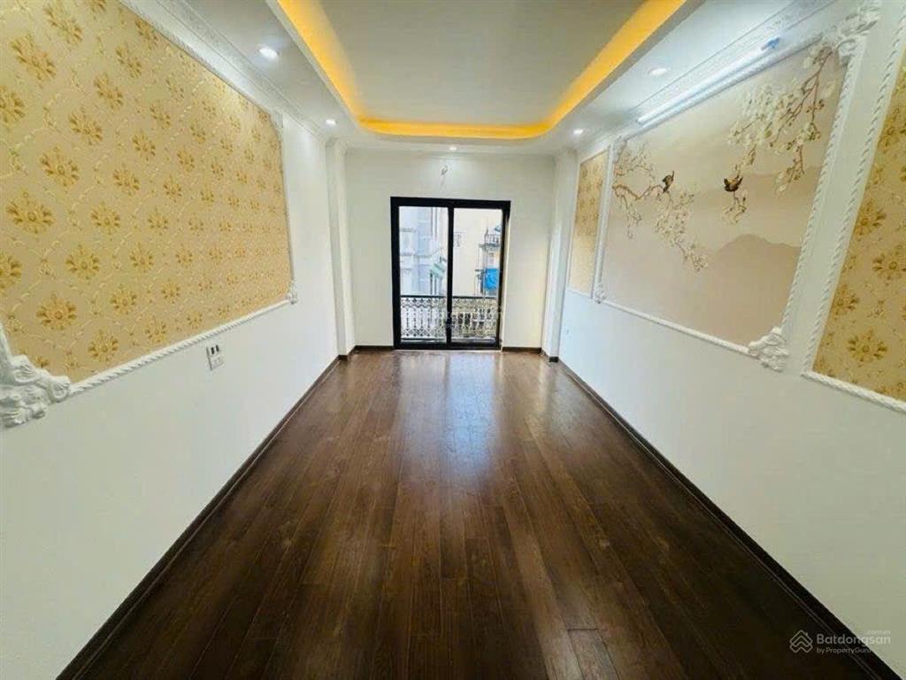 Đẳng cấp! lê đức thọ, 80m2, 2 tầng dân xây, ô tô đỗ cửa, ngõ thông, không quy hoạch, chỉ 10.x tỷ