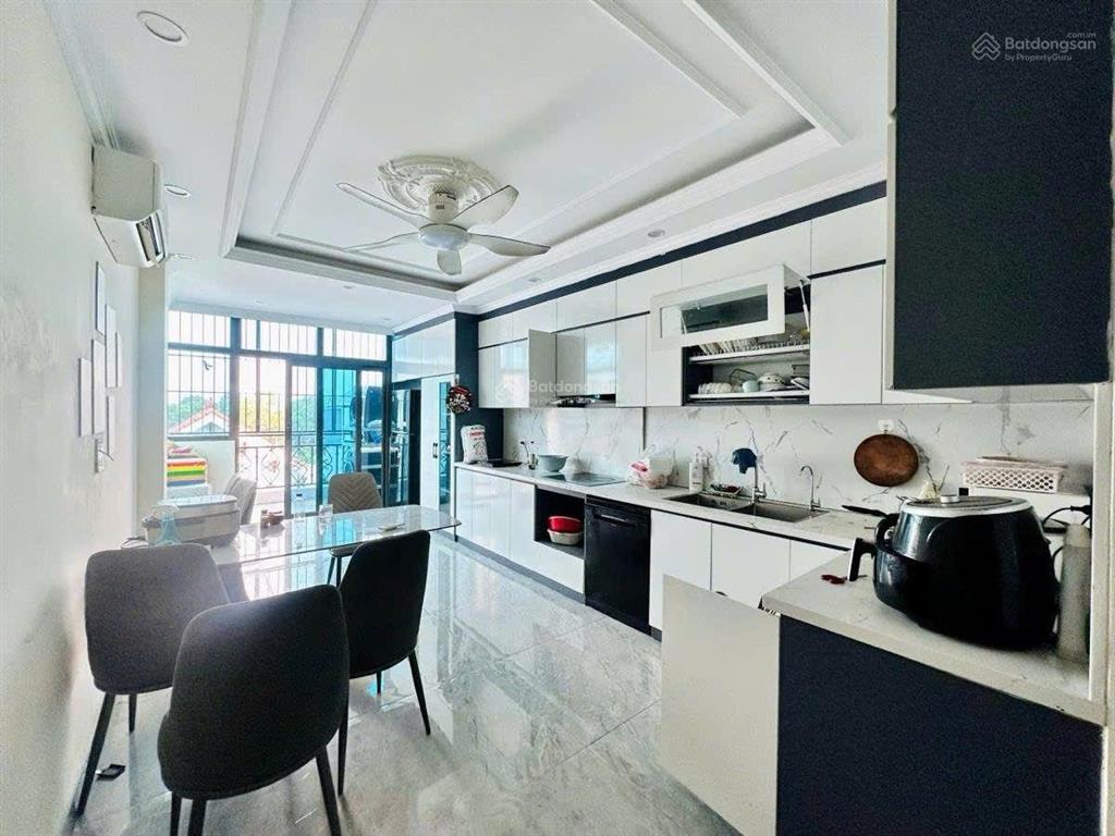 Siêu phẩm khu tái định cư tu hoàng, 7 tầng thang máy, đường xe tải tránh, kinh doanh đỉnh, 10,x tỷ