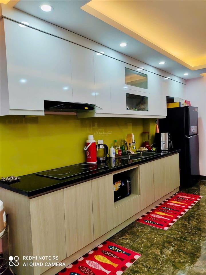 Siêu phẩm cầu giấy, 40m2*5 tầng*4 ngủ, lô góc 2 thoáng, nhà dân xây đẹp, giá chỉ 6.99 tỷ