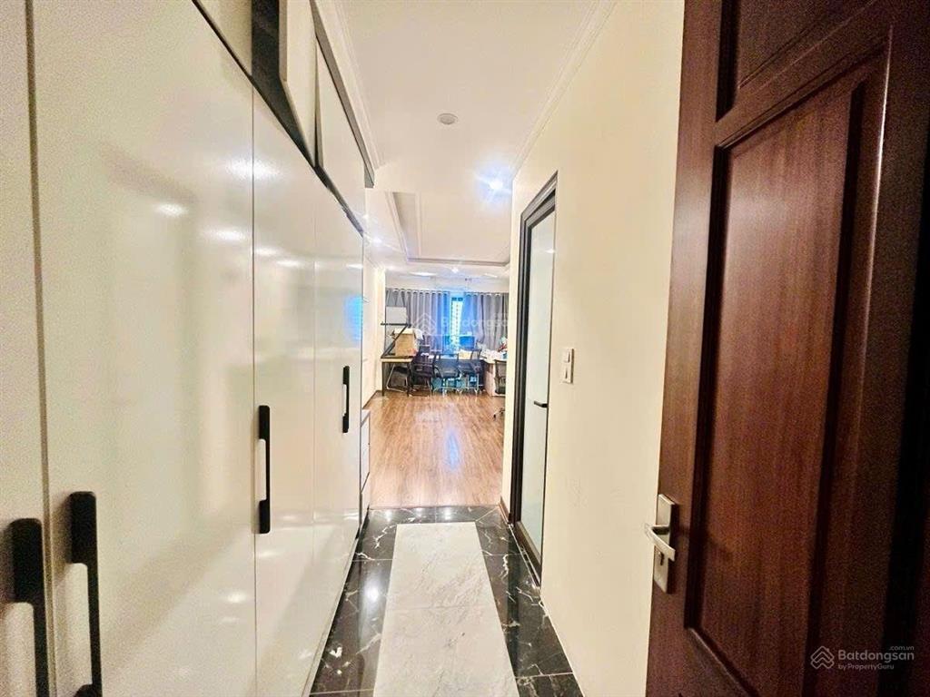 Sốc! nhà mai dịch 50m2, 7 tầng thang máy, 2 mặt ngõ, cách phố ô tô tránh 10m, chỉ nhỉnh 8 tỷ