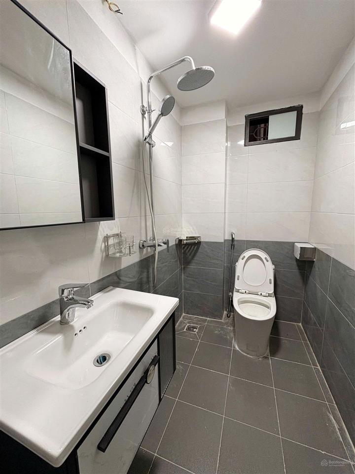 Bán nhà riêng tại 649 lĩnh nam, 8,2 tỷ, 38m² giá siêu hời hàng hiếm
