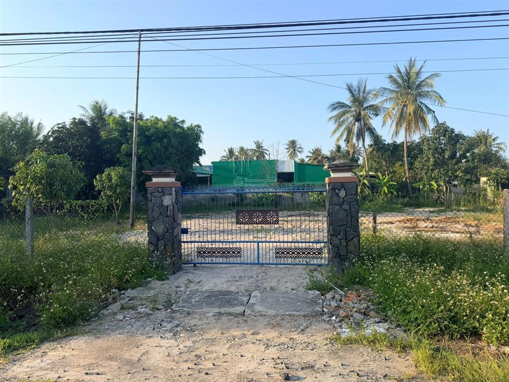 Cần bán lô đất giữ lại đô thị mới cam lâm, phù hợp tách thửa nhỏ giá đầu tư lợi nhuận cao