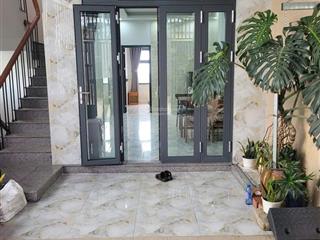 Cho thuê căn hộ  2 p. ngủ  đường ngô thì sỹ  p. 4  đà lạt  6 triệu/tháng  view đẹp