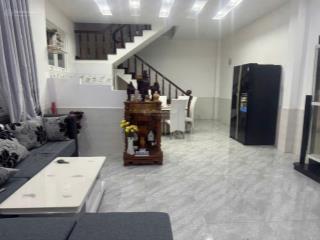 Cho thuê nhà nguyên căn  3 p.ngủ  đầy đủ nội thất  đường trần quý cáp  p.9  đà lạt  12 tr/th