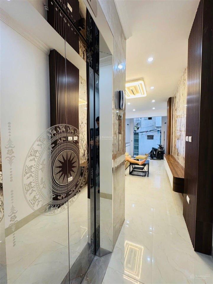 Bán nhà giang văn minh, ở ngay, thang máy nhập khẩu, 40m, hơn 10 tỷ