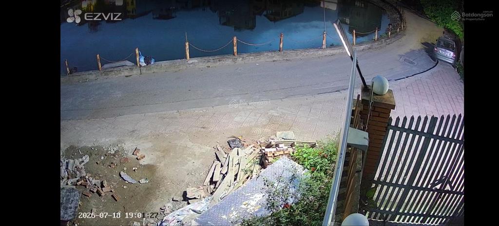Bán nhà riêng 139m2 tại mặt hồ đầm tranh, bát khối, long biên, hà nội, 158 triệu / m2