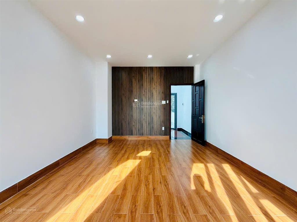 Bán nhà riêng tại phạm văn chiêu, gò vấp, 9,55 tỷ, 52m2, 5pn, 6wc