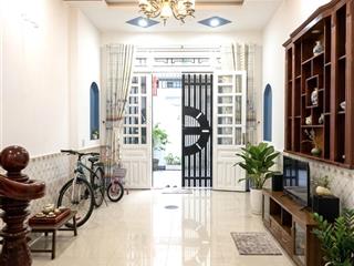 Gấp bán giảm sốc chỉ 7 tỷ 3 nhà đẹp 4x13  3 tầng hxh trường thọ.