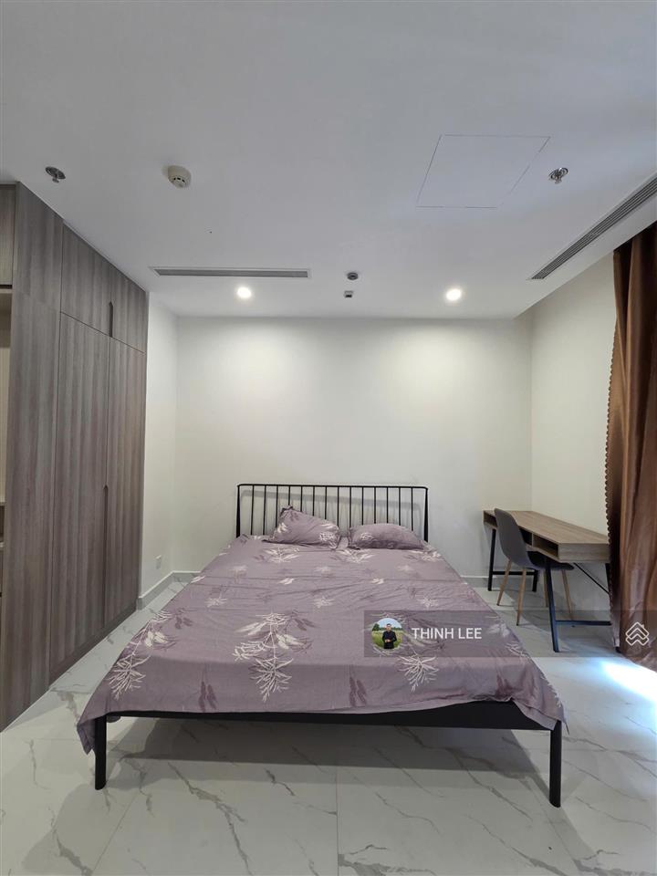 Studio view hồ bơi tràn vô cực 3 tầng  giá siêu tốt chỉ 3,3 tỷ