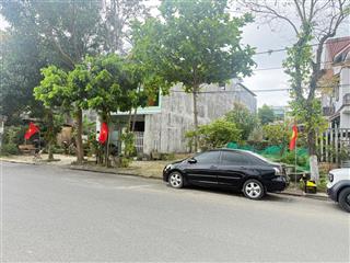 Siêu hiếm  chủ cần tiền bán gấp
mặt tiền đường 10,5m nguyễn xí  đà nẵng giá rẻ chỉ 7,85 tỷ có bơt