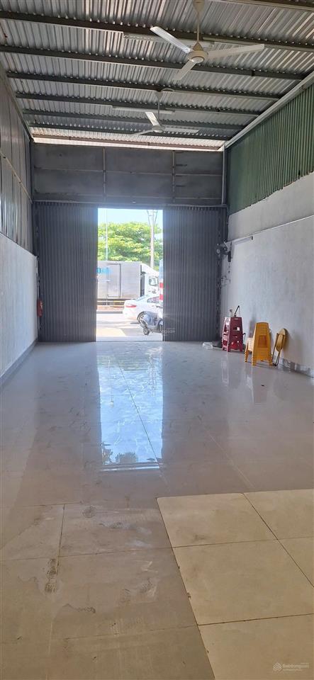 Bán đất tặng nhà cấp 4 mặt tiền đường hoàng thị loan trục đường kinh doanh sầm uất giá nhỉnh 10 tỷ