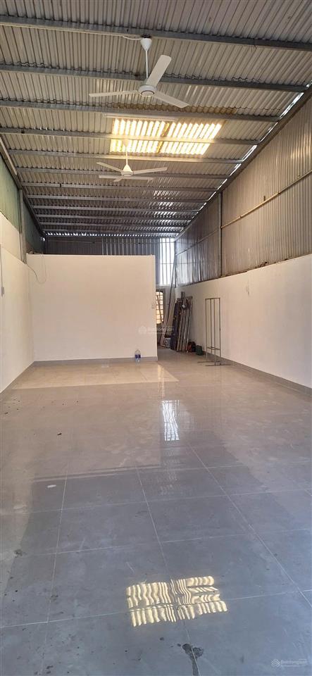 Bán đất tặng nhà cấp 4 mặt tiền đường hoàng thị loan trục đường kinh doanh sầm uất giá nhỉnh 10 tỷ