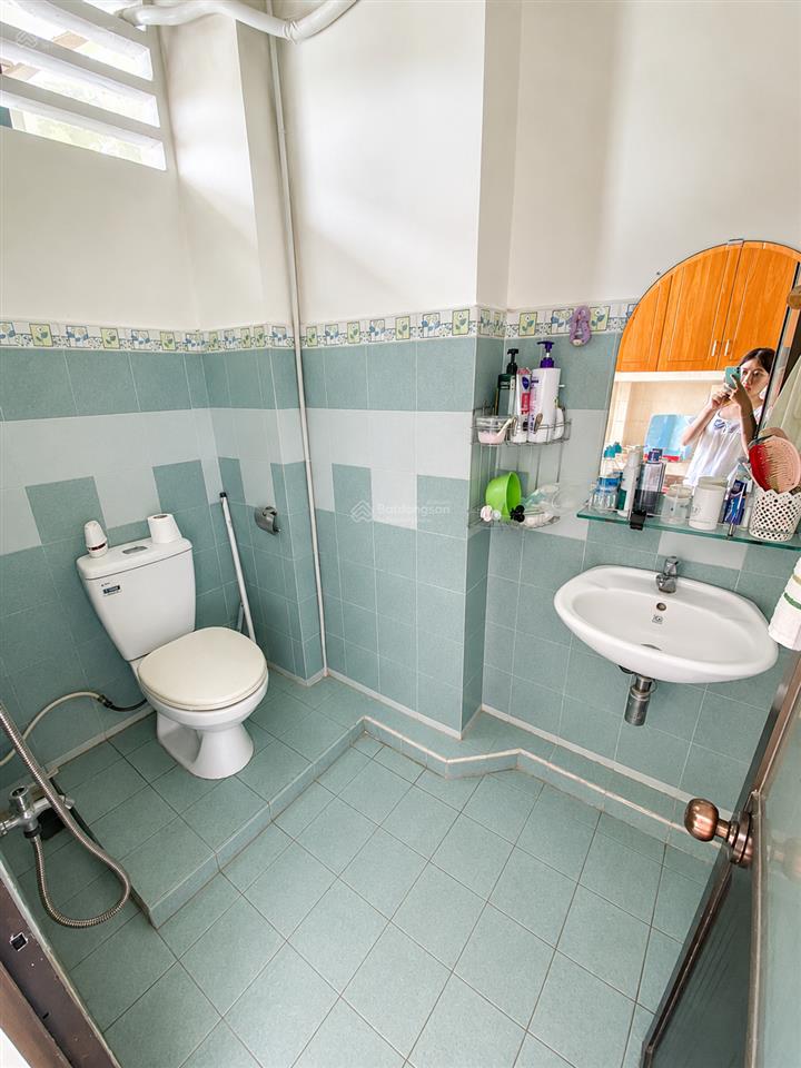 Cho thuê căn hộ 1pn, 1wc tại 198 đường hoàng diệu, phường 9, quận 4, giá cực chất 8 triệu, 46m2