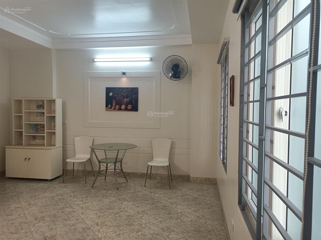 Cần cho thuê nhà riêng 40m2x5 tầng tại phố phú xá, p.phú thượngtây hồ