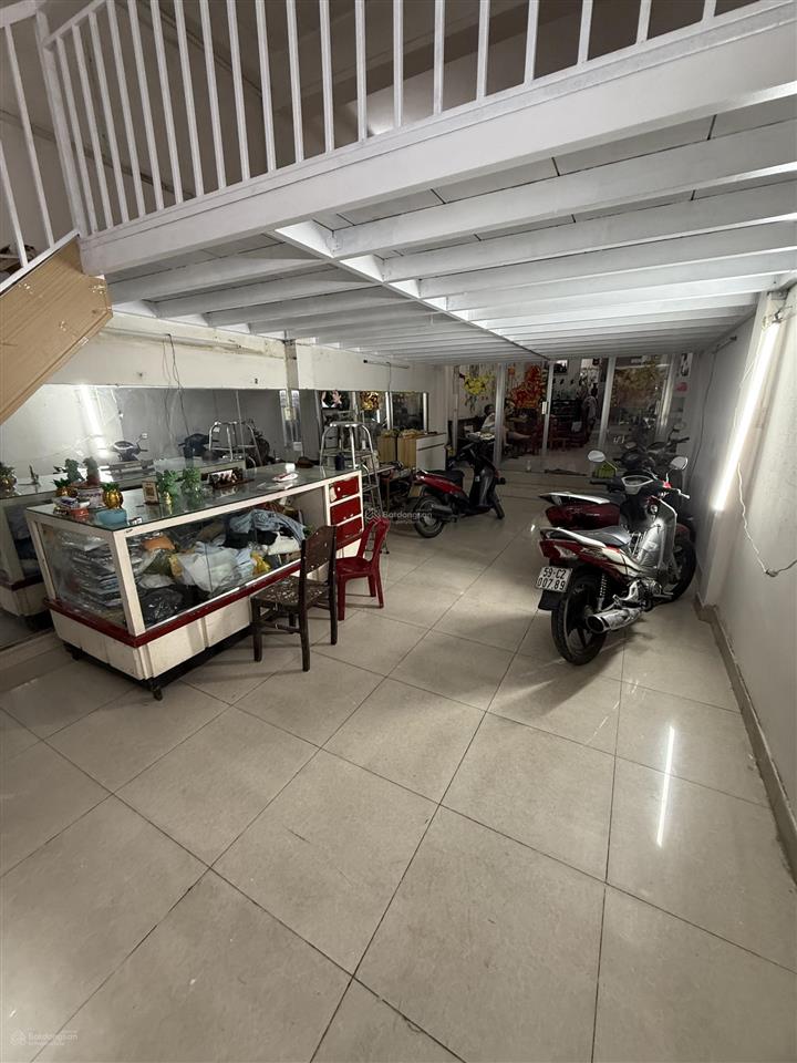 Cho thuê mặt bằng mặt tiền 40m2, 35 triệu, tại huỳnh tấn phát, p tân thuận tây, q7, tp.hcm