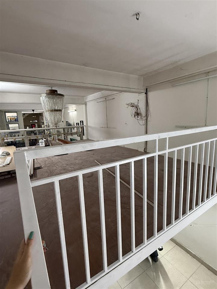Cho thuê mặt bằng mặt tiền 40m2, 35 triệu, tại huỳnh tấn phát, p tân thuận tây, q7, tp.hcm