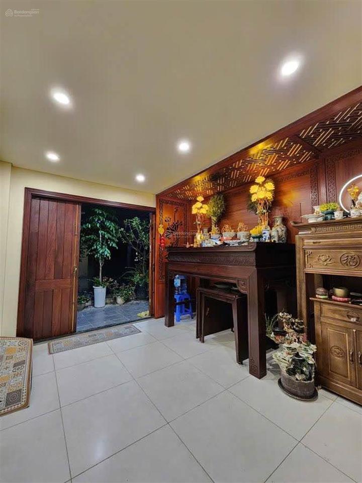Đội cấn 45 * 5 tầng vf3 đỗ cửa hơn 10 tỷ ngõ thông đội cấn  kim mã  gvm