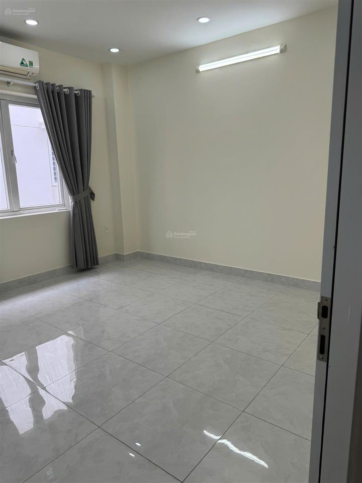 Mặt tiền liên phường nhà 3 tầng 100m2 cách global city 400m, 24 tỷ thương lượng