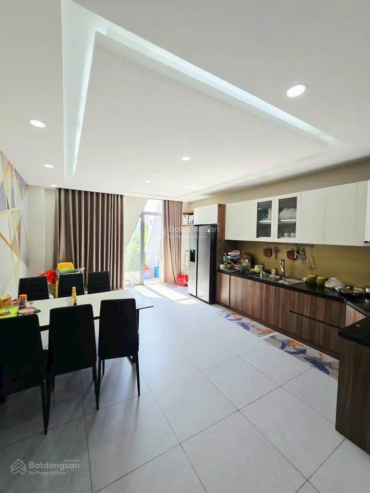 Bán đất khu dân cư hiện hữu trục đường liên phường, liền kề global city