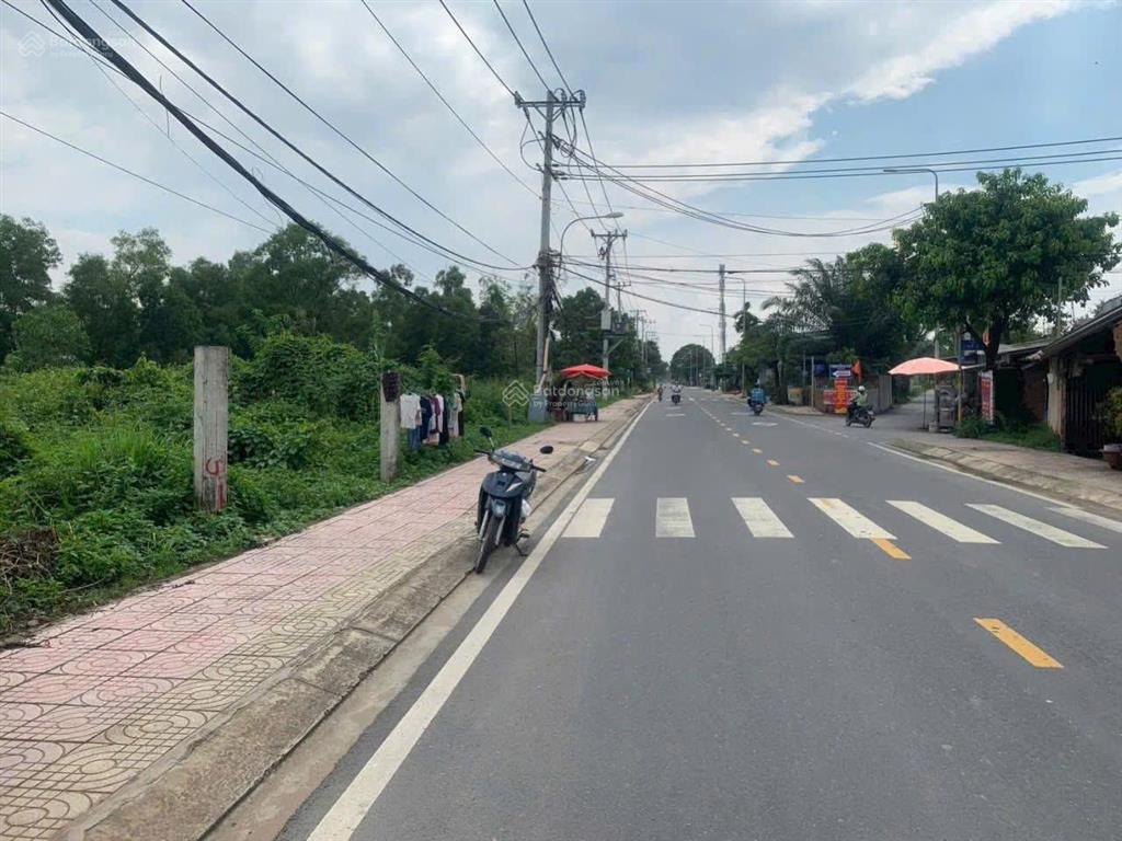 Bán đất mặt tiền sông 3ha2 chỉ 20tr/m2 long phước  sông đn, p. long phước q9