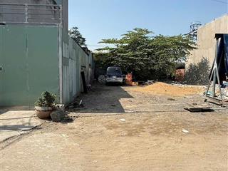 36tr/m2 đường xe tải 8m, ngang 4.2m, sát bên võ văn hát đh tài chính marketing