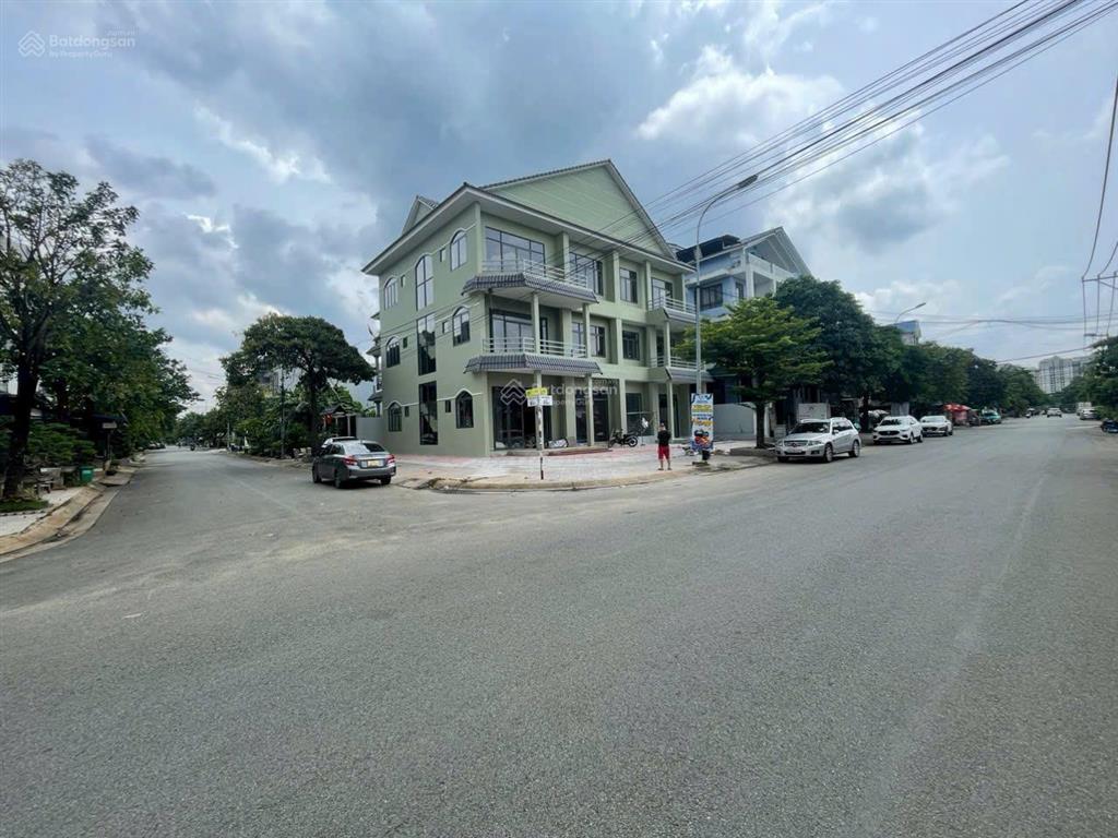 Bán góc 2 mặt tiền đường 20m ngay liên phường liền kề đại đô thị the global city và kdc nam long