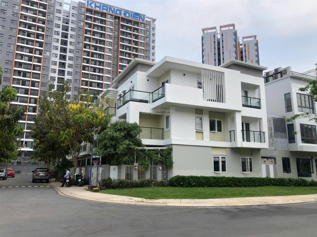 Góc 2 mặt tiền liên kế vườn, sẵn hđ thuê 25tr/tháng, mặt tiền đường lớn, trục chính dự án mega ruby