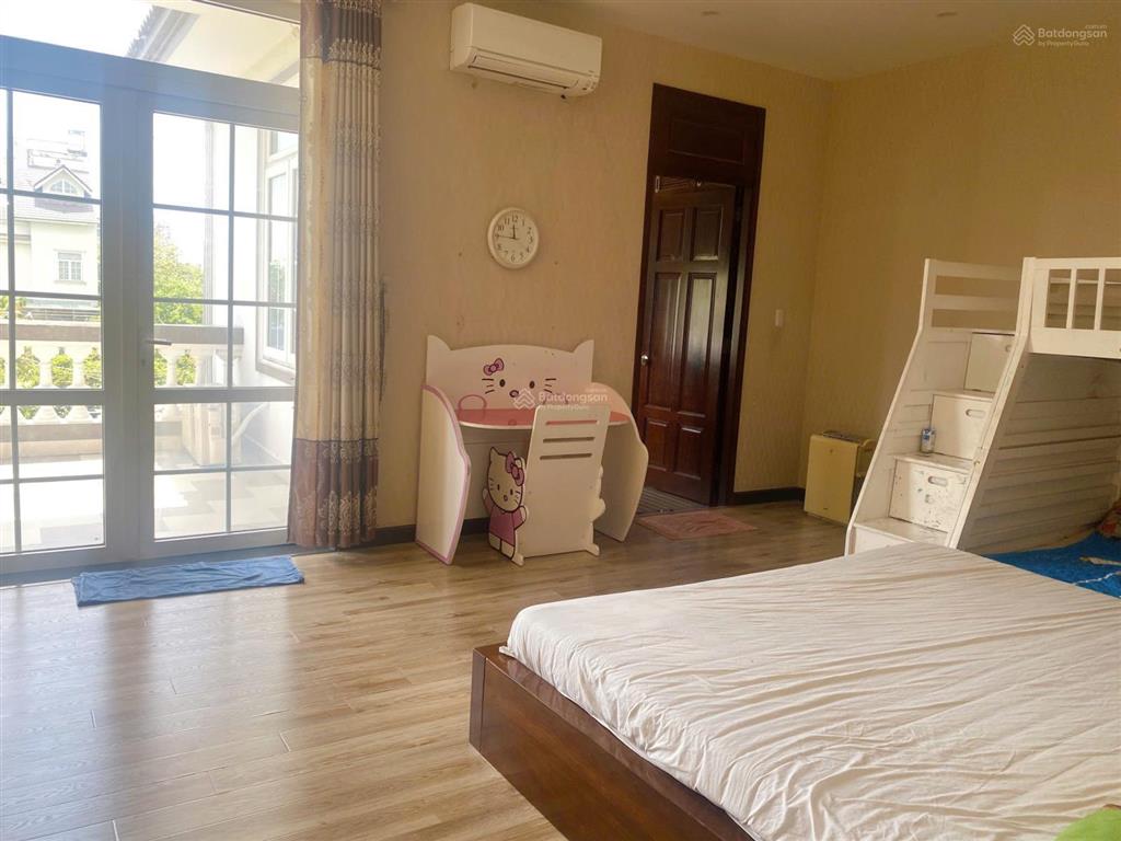 86tr/m2 biệt thự 3 lầu, dt 8m x 30m, full nội thất gần sông thoáng mát liền kề global city