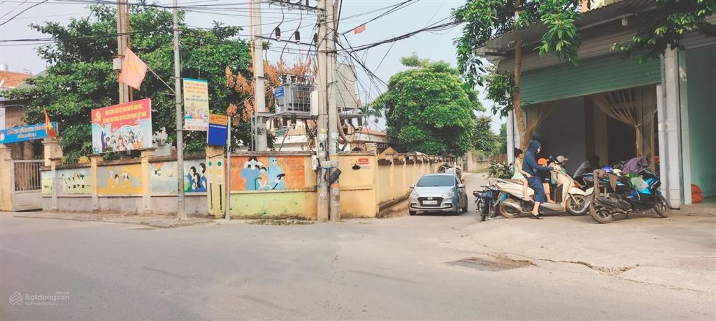 Bán lô đất đẹp hữu văn chương mỹ, hà nội 143m mt 5m giá chỉ 1,5 tỷ. ô tô tránh. kinh doanh.