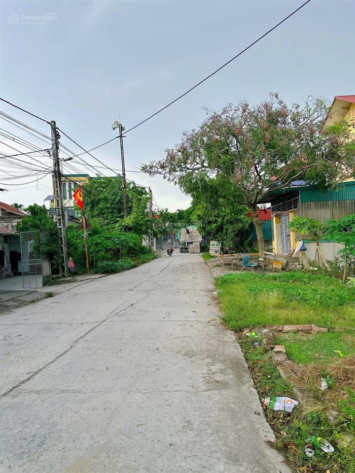 Bán lô đất đẹp hữu văn chương mỹ, hà nội 143m mt 5m giá chỉ 1,5 tỷ. ô tô tránh. kinh doanh.