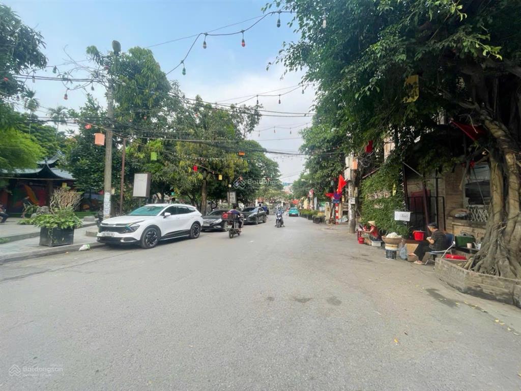 Siêu mẫu vạn phúc, hà đông, 48m2, 4 tầng, giá 8,1 tỷ, ô tô. kd