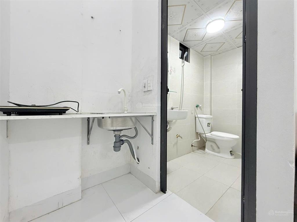 Cho thuê phòng * 28m2* 3,2tr/ t. hộ gia đình, sinh viên, lao động,tại phố xốm , phú lương, hà đông.