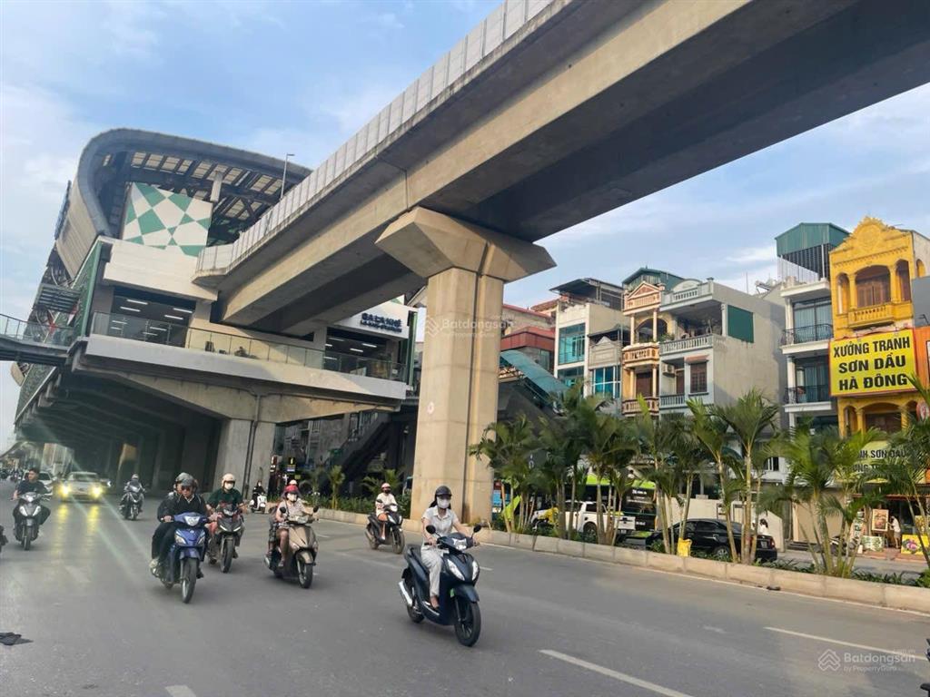 Siêu mẫu mặt phố, quang trung, hà đông. diện tích 60m, 4 tầng, giá 9,4 tỷ. ô tô, kinh doanh đỉnh.