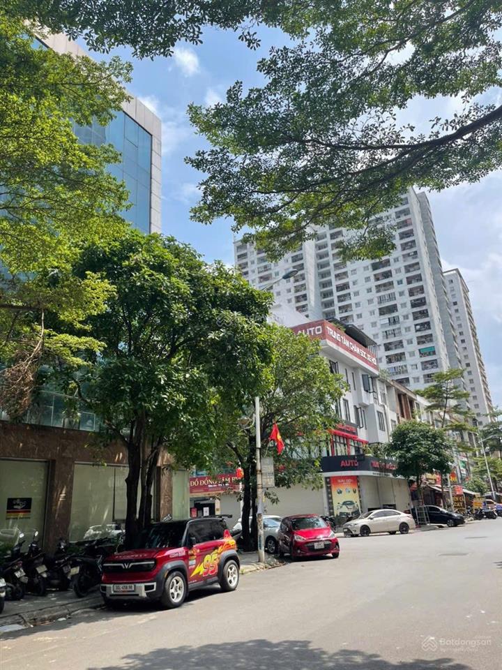 Nhà phân lô vạn phúc, hà đông. 65m2. 5 tầng, giá 13,5 tỷ. ô tô tránh nhau, vỉa hè. kinh doanh