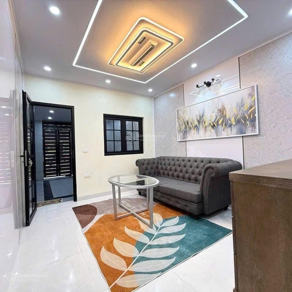 Siêu phẩm lô góc đa sỹ, 58m2, 3 tầng, mt 5,2 m, giá chỉ 6,8tỷ. kinh doanh