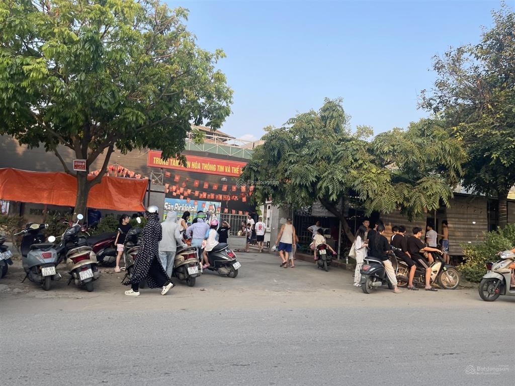 Siêu phẩm lô góc đa sỹ, 58m2, 3 tầng, mt 5,2 m, giá chỉ 6,8tỷ. kinh doanh