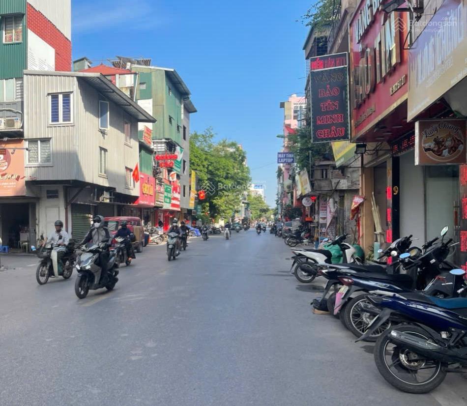 Bán mp chiến thắng, hà đông, 70m, 6 tầng, giá 15 tỷ, thang máy, ô tô tránh, kd sầm uất ngày đêm.
