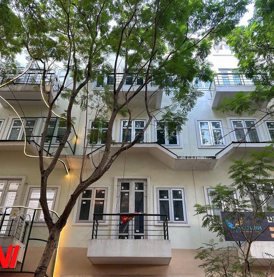 Hoa hậu đô nghĩa, yên nghĩa, hà đông 55m2, 4 tầng, giá 10,8 tỷ, 3 ô tô, phân lô, vỉa hè, kinh doanh