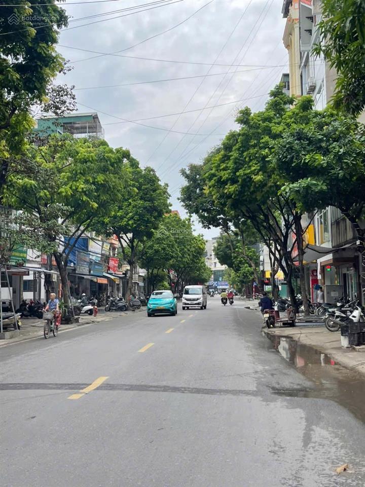 Nhà phân lô, kiến hưng, hà đông, 60m 4 tầng, giá 12,5 tỷ, đường ô tô tránh, vỉa hè bóng đá, kd