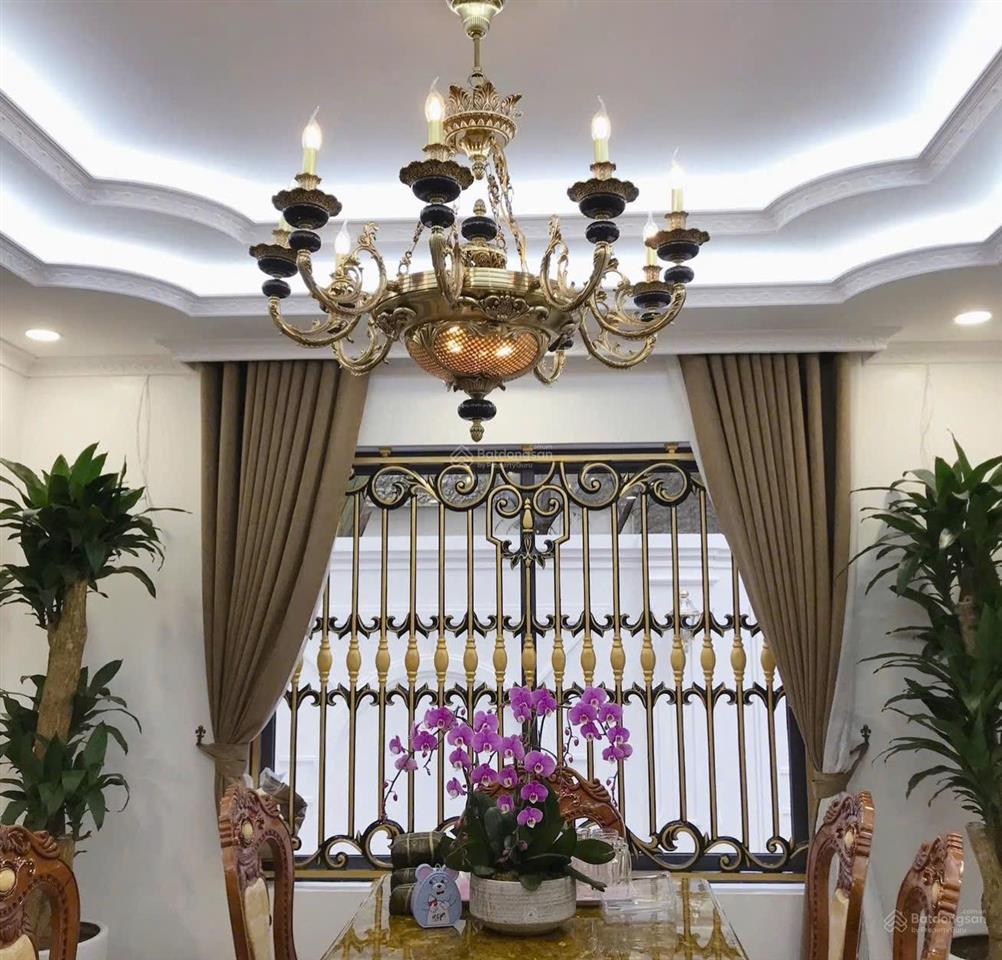Siêu phẩm văn phú, hà đông, 205m2 * 5 tầng * giá chỉ 170tr/m2. phân lô, vỉa hè rộng, kinh doanh