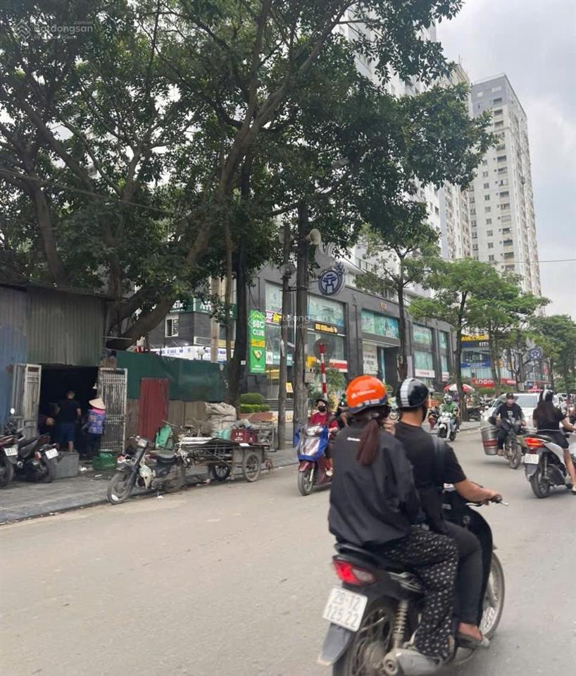 Bán nhà mỗ lao, hà đông * 65m2 * 4 tầng * chỉ 11 tỷ. một nhà ra phố. kinh doanh đỉnh