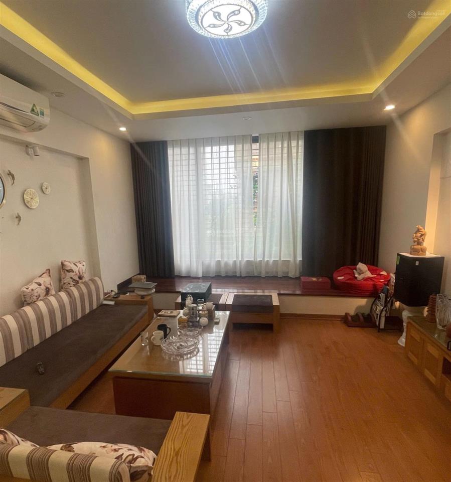 Bán căn hộ, đường ngô thì nhậm, quận hà đông, 63m2, 2pn, wc, giá 4,1 tỷ. lô góc cực thoáng