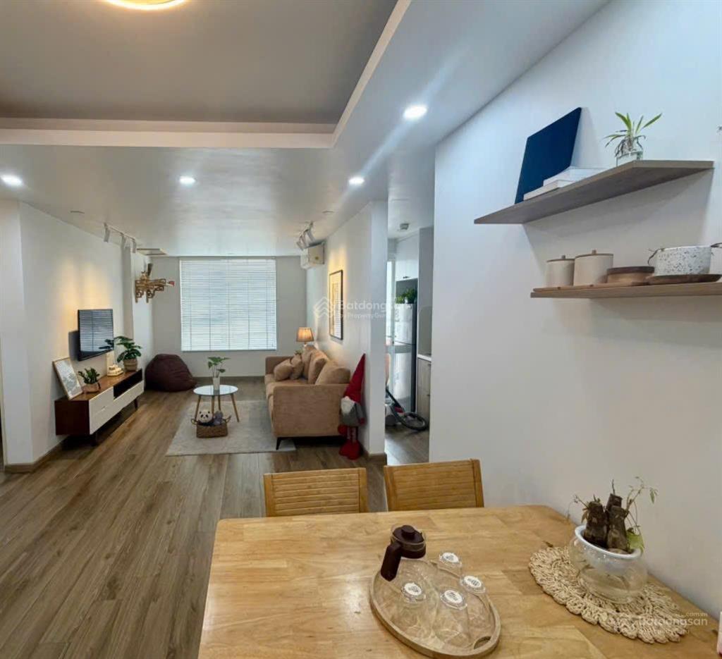 Cho thuê căn hộ, đường ngô thì nhậm, quận hà đông, 63m2, 2pn, wc, giá 7,5tr/th lô góc cực thoáng
